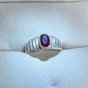 Vintage sterling silver ruby ring
